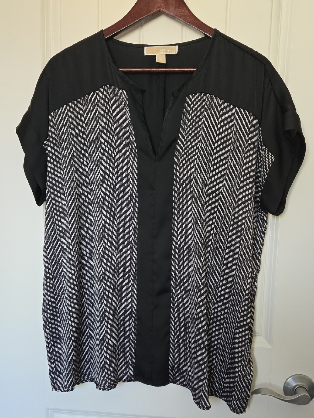 Michael Kors Black and White Chevron Tunic (sz L)